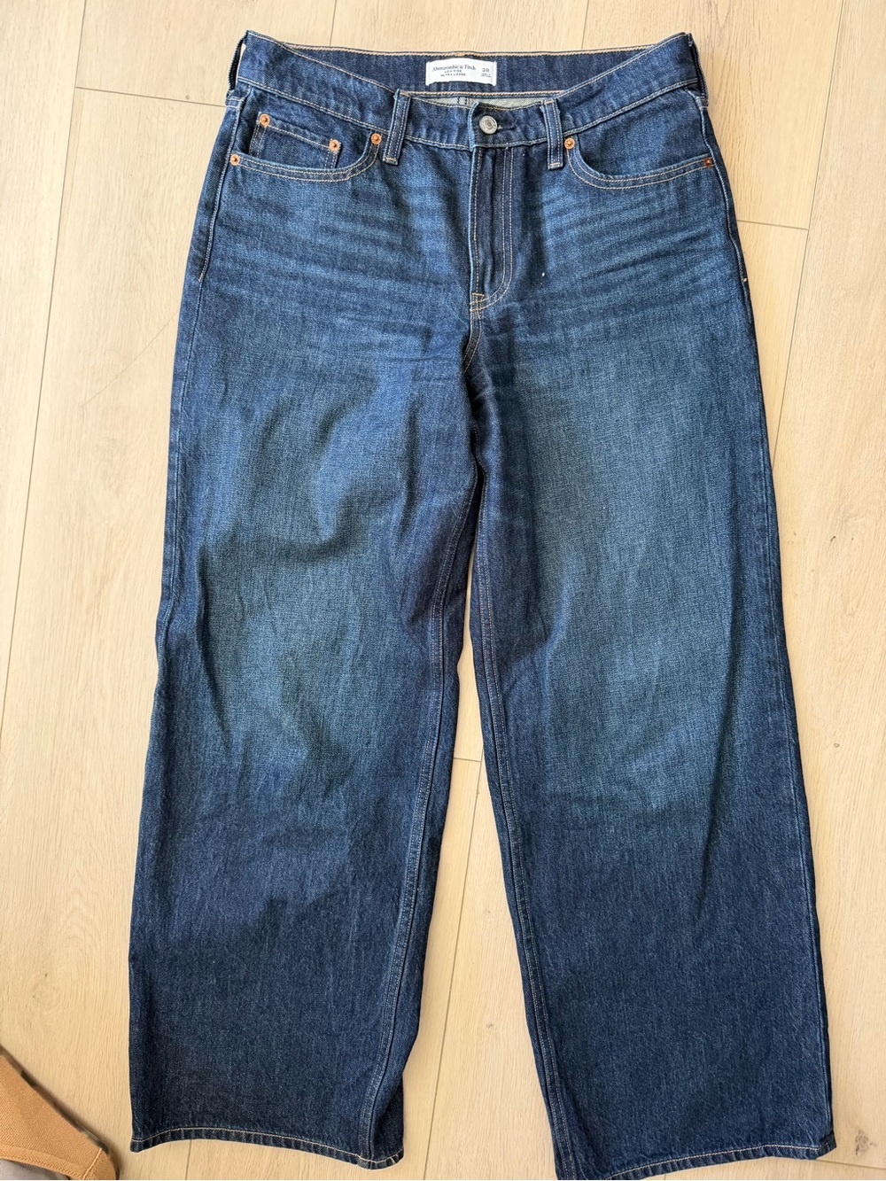 Abercrombie Low Rise Ultra Loose Jean